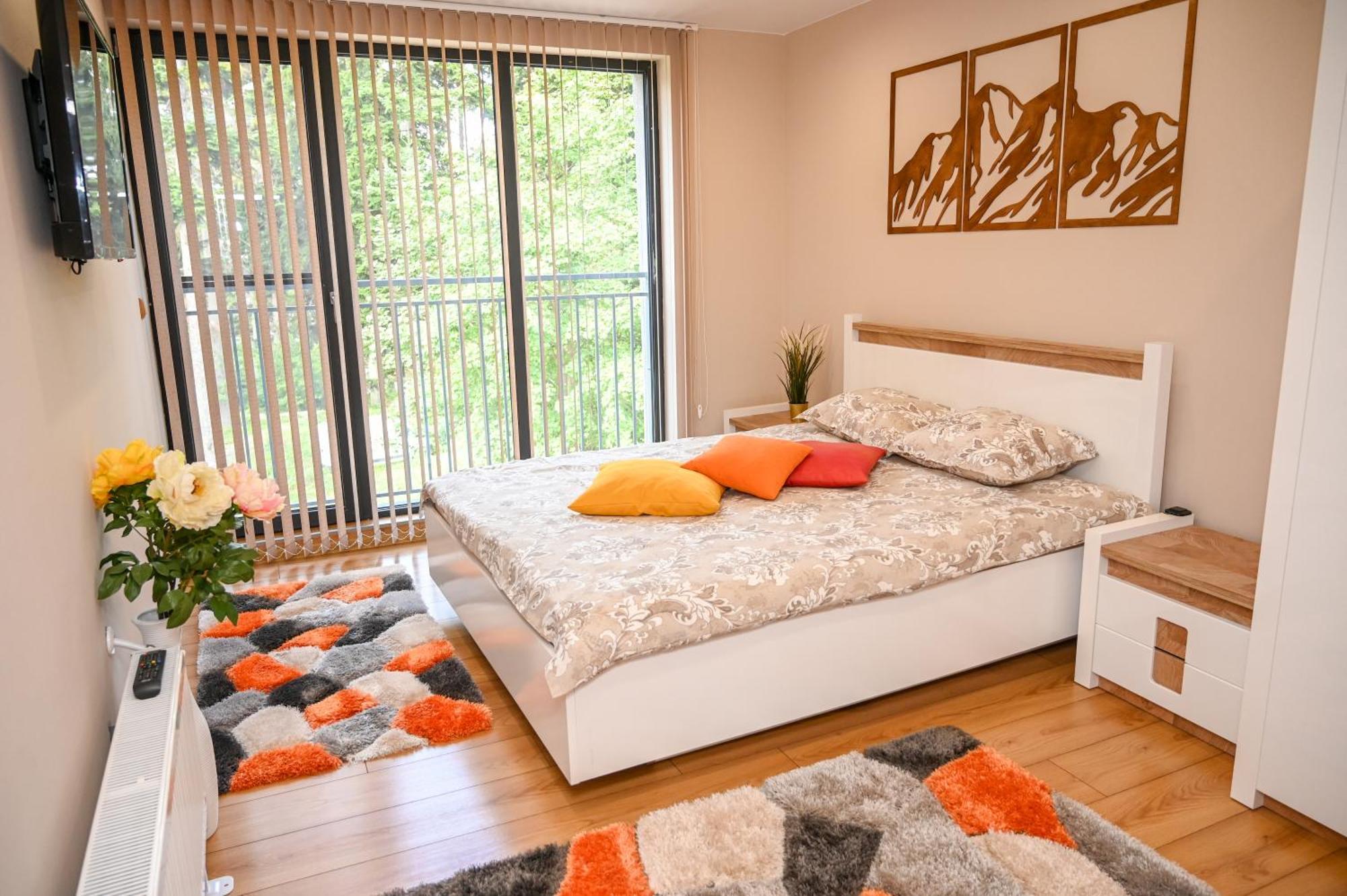 The White Horse Apartments ボロヴェッツ エクステリア 写真