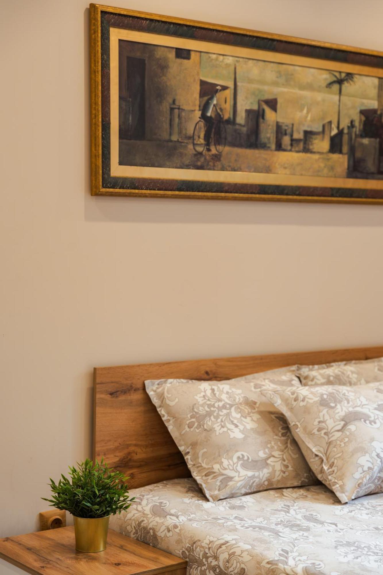 The White Horse Apartments ボロヴェッツ エクステリア 写真